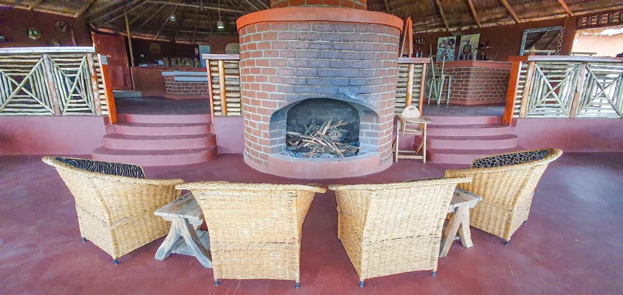 Africa Safari Maasai Boma Camping Serengeti Esterno foto