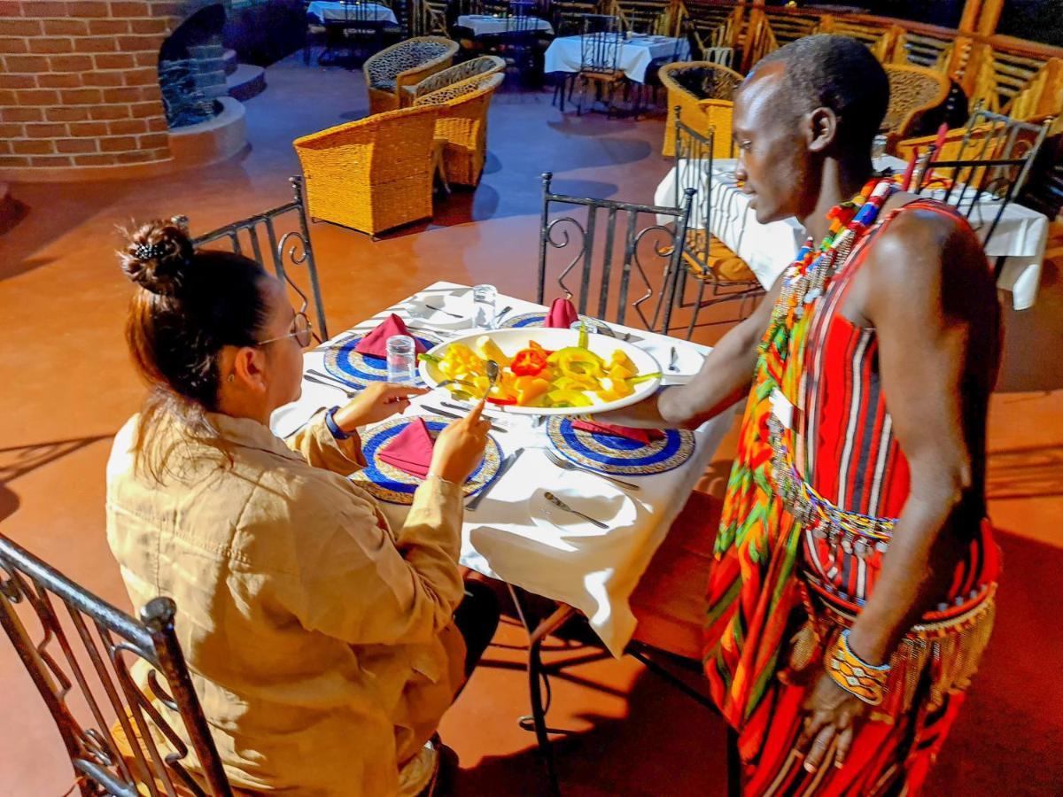 Africa Safari Maasai Boma Camping Serengeti Esterno foto